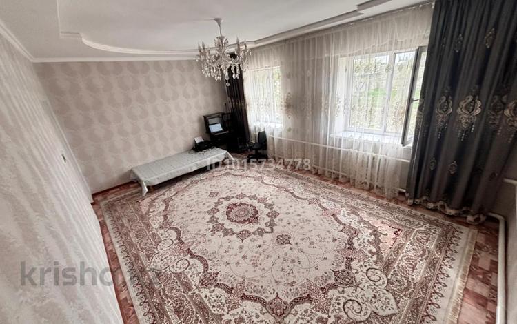 Отдельный дом · 5 комнат · 156 м² · 10 сот., 2 пер. Б.Бекназаров 18 за 27 млн ₸ в Таразе — фото 2