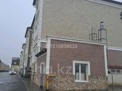 3-комнатная квартира · 115 м² · 1/3 этаж, 24-й мкр 45 за 16.5 млн ₸ в Актау