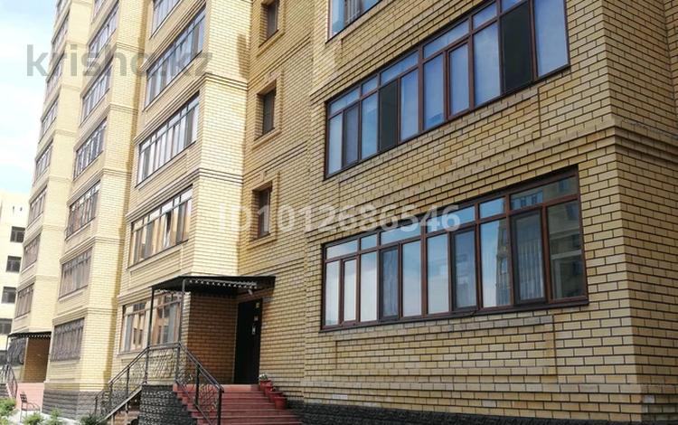 2-комнатная квартира · 64.5 м² · 1/10 этаж, Аймаутова 133 — Гоголя за 43 млн ₸ в Семее — фото 2