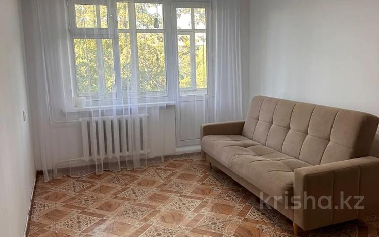 2-бөлмелі пәтер · 45 м² · 4/5 қабат, Абая, бағасы: 13.5 млн ₸ в Уральске — фото 2