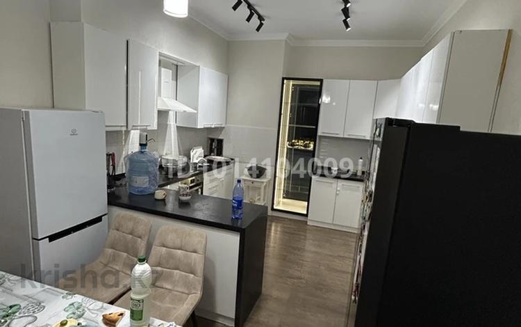 3-комнатная квартира · 135 м² · 6/14 этаж, 17-й мкр, 17 мкрн 7 за 72 млн ₸ в Актау — фото 2