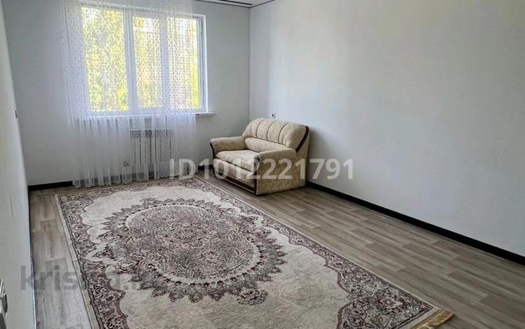 1-бөлмелі пәтер · 48 м² · 1/7 қабат, ул. Касыма Шарипова 206/6, бағасы: 200 000 ₸ в Алматы, Алатауский р-н — фото 2
