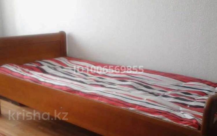1 бөлме · 12 м², Серикбаев 1/1, бағасы: 140 000 ₸ в Усть-Каменогорске — фото 2