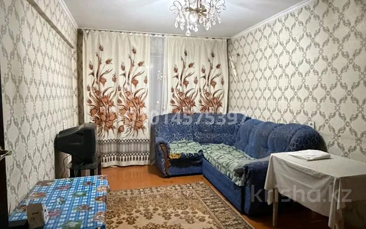 2-комнатная квартира · 45 м² · 3/5 этаж, Жанасемейская — Ауэзова за 160 000 ₸ в Семее — фото 2