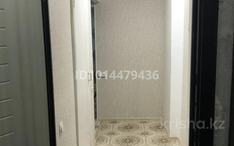 1-бөлмелі пәтер · 41 м² · 2/3 қабат, Аубакиров 18, бағасы: 4 000 ₸ в Каркаралинске — фото 2