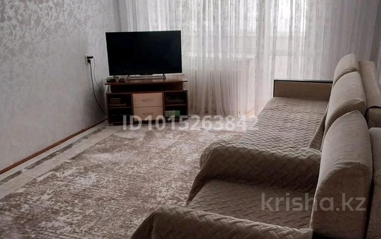 3-бөлмелі пәтер · 70 м² · 2/5 қабат, 7 мкр 4, бағасы: 14.5 млн ₸ в Лисаковске — фото 2