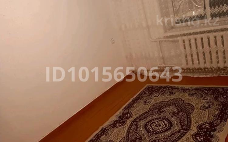 1 бөлме · 30 м² · 7/9 қабат, Назарбаева, бағасы: 60 000 ₸ в Уральске, мкр Школьник — фото 2