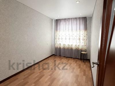 2-комнатная квартира · 44 м² · 1/5 этаж, Майкудук, 15й микрорайон за 10.5 млн ₸ в Караганде, Алихана Бокейханова р-н