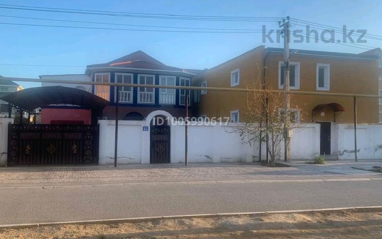 Отдельный дом · 11 комнат · 683 м² · 10 сот., 29-й мкр, Толкын-1 мкр за 130 млн 〒 в Актау — фото 2