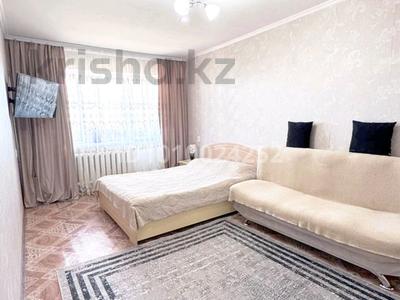 1-бөлмелі пәтер · 42 м² · 5/5 қабат, Алашахана 16 — В центре, бағасы: 10 000 ₸ в Жезказгане
