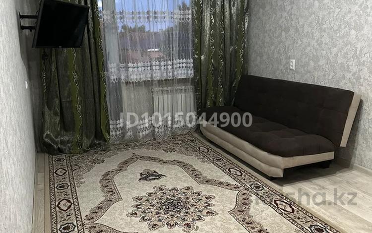 1-комнатная квартира · 32 м² · 4/5 этаж, Пришахтинск, 21й микрорайон 12 за 120 000 ₸ в Караганде, Алихана Бокейханова р-н — фото 2