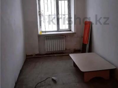 3-комнатная квартира · 51 м² · 1/3 этаж, ул. Менделеева за 4.5 млн 〒 в Темиртау