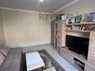 Продажа квартир в Алматы: 3-комнатная квартира · 65.3 м² · 5/5 этаж, мкр Аксай-2 67 за 39.5 млн 〒 3-комнатная квартира · 65.3 м² · 5/5 этаж, мкр Аксай-2 67 за 39.5 млн 〒 в Алматы, Ауэзовский р-н