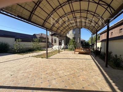 Отдельный дом · 4 комнаты · 350 м² · 8 сот., мкр Самал-2 — Абдраш назарбекова 45 за 150 млн ₸ в Шымкенте, Абайский р-н