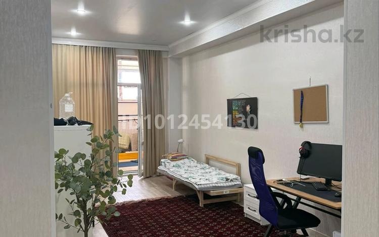 1-бөлмелі пәтер · 77.7 м² · 4/13 қабат, 16-й мкр 85, бағасы: 25 млн ₸ в Актау — фото 2