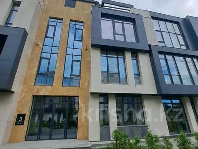 3-комнатная квартира, 160 м², 1/3 этаж, Достык 308e за 210 млн 〒 в Алматы, Медеуский р-н