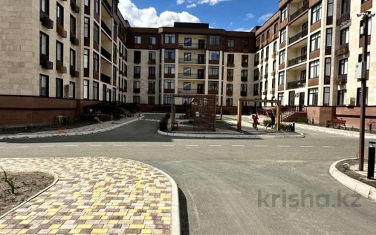 2-комнатная квартира · 82 м² · 4/5 этаж, мкр Нурсая-3, Абулхайр-хана 56/6 за 400 000 ₸ в Атырау — фото 24