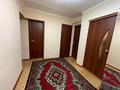 3-комнатная квартира, 68 м², 5/5 этаж, Бауыржан Момышұлы 56/3 за 18 млн 〒 в Темиртау — фото 3