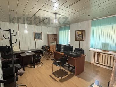 Свободное назначение, офисы, склады, общепит, бани, гостиницы и зоны отдыха, медцентры и аптеки, образование · 150 м² за 450 000 ₸ в Астане, Алматы р-н