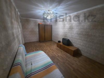 1-комнатная квартира, 32 м², 4/5 этаж помесячно, Мусрепова за 110 000 〒 в Петропавловске