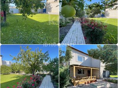 Отдельный дом · 5 комнат · 300 м² · 10 сот., мкр Жеруйык, Сагынбай Нургалиева 17 за 130 млн 〒 в Атырау