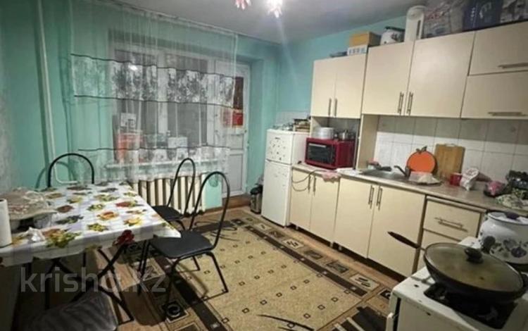 2-комнатная квартира, 53 м², 2/5 этаж помесячно, Жансугурова за 80 000 〒 в Талдыкоргане — фото 2