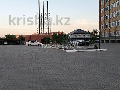 Пәтерлер в Актюбинской обл.: 2-бөлмелі пәтер · 74.4 м² · 6/8 қабат, мкр. Алтын орда, проспект Санкибай батыра 40 Б, бағасы: 35 млн 〒 2-бөлмелі пәтер · 74.4 м² · 6/8 қабат, мкр. Алтын орда, проспект Санкибай батыра 40 Б, бағасы: 35 млн 〒 в Актобе