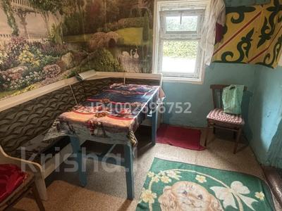 Отдельный дом · 3 комнаты · 65 м² · 6 сот., Деповская — Джангильдина за 5.8 млн 〒 в Семее