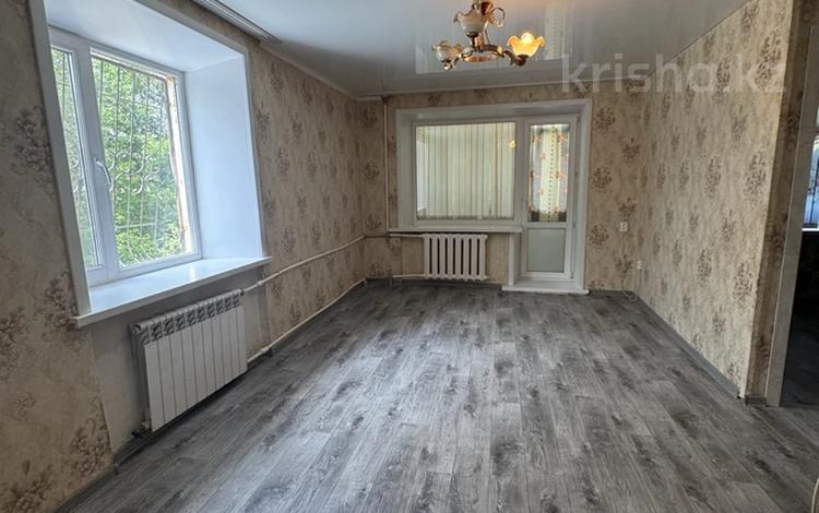 1-комнатная квартира · 31.3 м² · 2/4 этаж, Караганды за 5.3 млн ₸ в Темиртау — фото 2