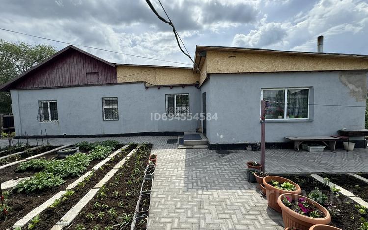 Часть дома · 4 комнаты · 100 м² · 4 сот., Бытовая за 24 млн ₸ в Караганде, Казыбек би р-н — фото 2