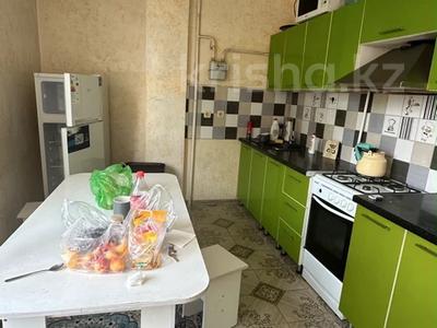 3-бөлмелі пәтер · 105 м² · 5/8 қабат, Алтын ауыл 3 — Алтын ауыл, бағасы: 400 000 ₸ в Каскелене