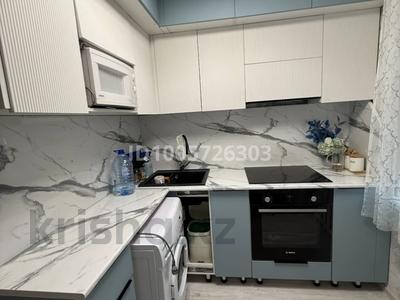 3-комнатная квартира · 60 м² · 5/5 этаж, Мухаметжанова 20 за 17 млн 〒 в Балхаше