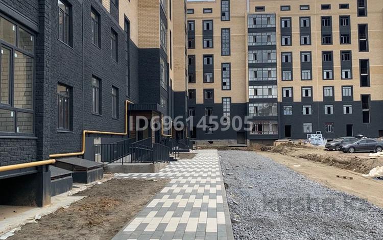 3-комнатная квартира, 98.6 м², 5/7 этаж, мкр. Алтын орда, Микрорайон Алтын Орда 50Л