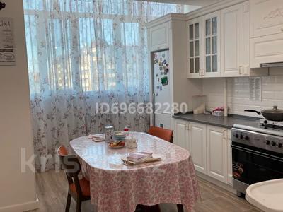 2-бөлмелі пәтер · 90 м² · 7/12 қабат, 16-ш/а., бағасы: 29 млн ₸ в Актау, 16-й мкр 