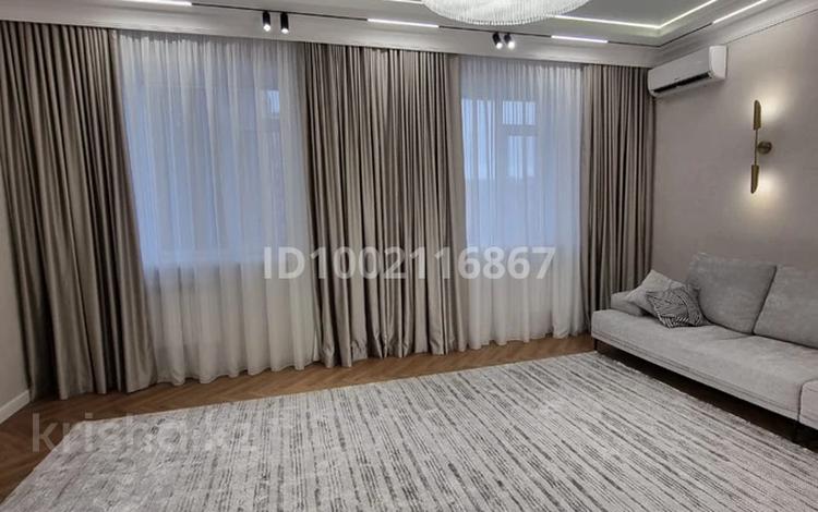 4-комнатная квартира · 143 м² · 7/9 этаж, Женис 80 за 102 млн ₸ в Кокшетау — фото 2