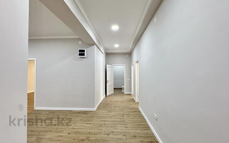 Жеке үй · 4 бөлме · 200 м² · 10 сот., Бекарыс 22 — Кудайбердыулы, бағасы: 130 млн 〒 в Астане, Алматы р-н — фото 32