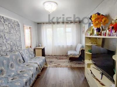 3-бөлмелі пәтер · 45 м² · 5/5 қабат, 12-шағынаудан, бағасы: 9.2 млн ₸ в Караганде, Алихана Бокейханова р-н