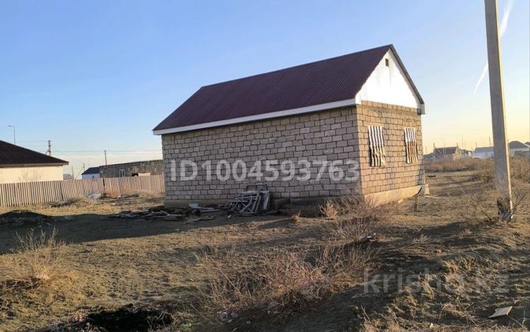 Жеке үй · 3 бөлме · 60 м² · 8 жүзд., Салиева — Школы Сармат,пересечение ул 19 и 10, бағасы: ~ 8.8 млн ₸ в Атырау — фото 2