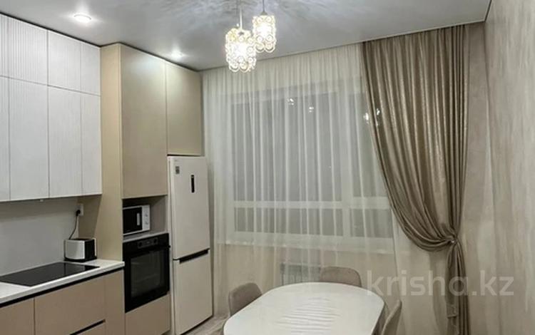 3-комнатная квартира · 105 м² · 11/16 этаж, Ракымжан кошкарбаев 54 за 62 млн ₸ в Астане, Алматы р-н — фото 2