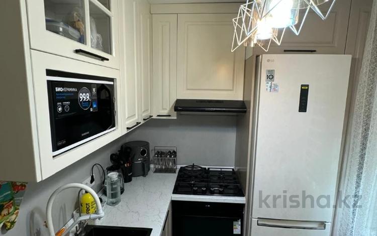 3-комнатная квартира · 61 м² · 3 этаж, мкр Коктем-2 32/1 за 53 млн ₸ в Алматы, Бостандыкский р-н — фото 16