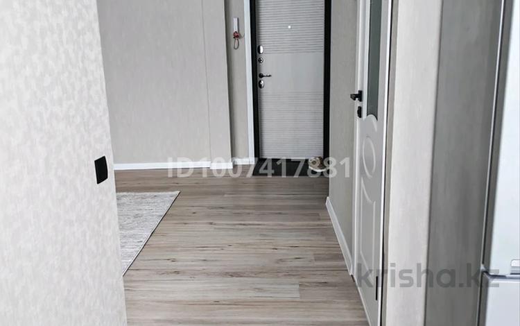 1-комнатная квартира · 34 м² · 1/5 этаж, Виноградова 21 за 170 000 ₸ в Усть-Каменогорске — фото 2