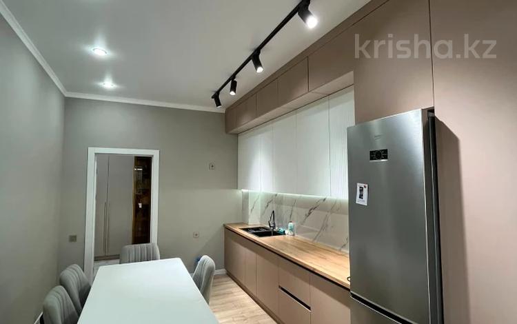 2-бөлмелі пәтер · 85 м² · 3/9 қабат, Санкибай Батыра, бағасы: 45 млн ₸ в Актобе — фото 2