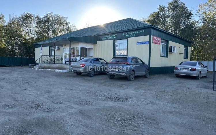 Еркін, кеңселер, дүкендер мен бутиктер, қоймалар, сұлулық салондары, медорталықтар мен дәріханалар, білім орталықтары, ойын-сауық, конференц-залдар, кабинеттер және жұмыс орындары, студиялар · 252 м², бағасы: 800 000 ₸ в Есиль — фото 2
