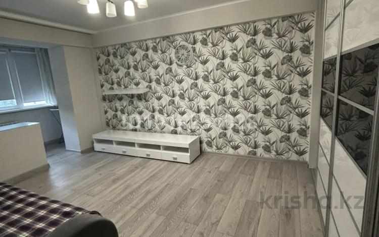 1-комнатная квартира · 35 м² · 3/9 этаж, Макатаева 5б — Тянь-Шаньская улица за 300 000 ₸ в Алматы, Медеуский р-н — фото 2