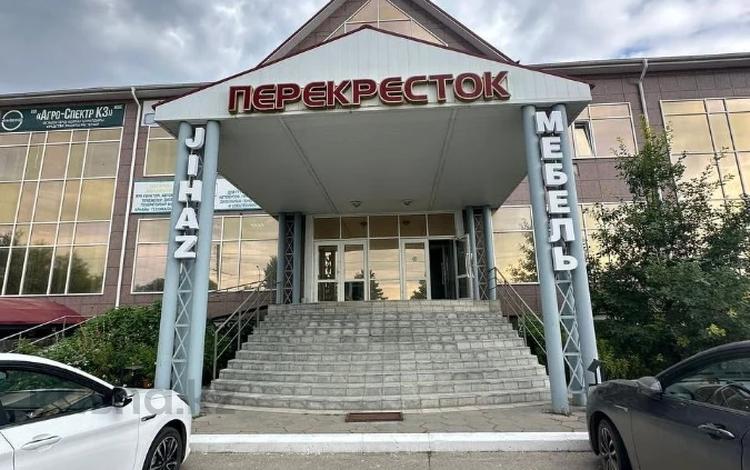 Свободное назначение, офисы · 1560 м² за 400 млн ₸ в Костанае — фото 2
