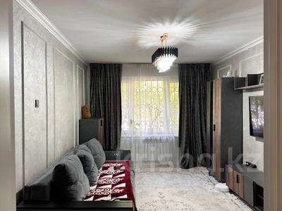 3-комнатная квартира · 60 м² · 1/5 этаж, мкр Тастак-1 за 40 млн ₸ в Алматы, Ауэзовский р-н
