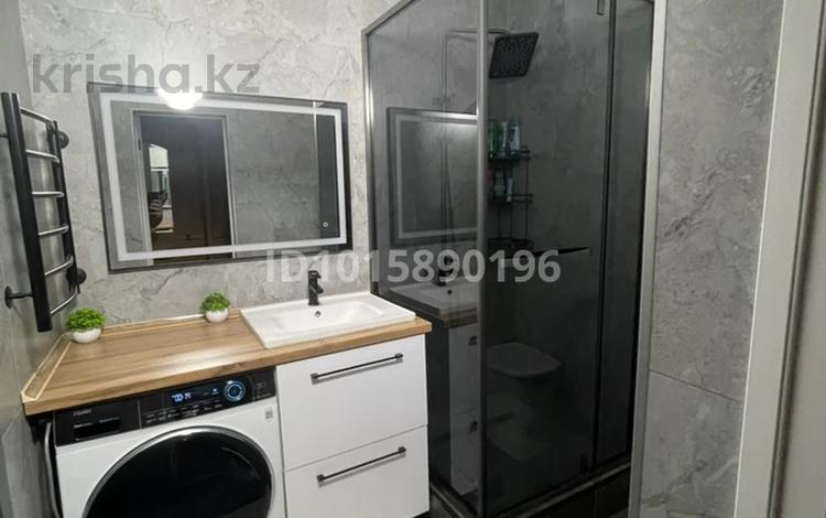 2-бөлмелі пәтер · 82 м² · 3/9 қабат, Микрорайон Алтын Ауыл 15, бағасы: 31 млн ₸ в Каскелене — фото 2