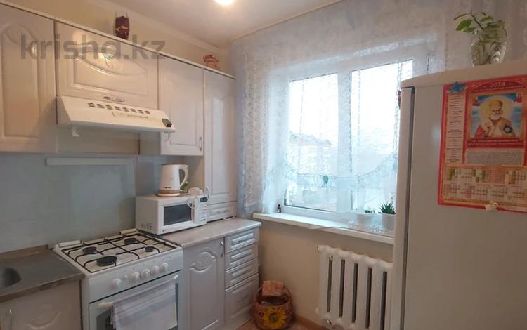 3-комнатная квартира, 61 м², 5/5 этаж, Гашека за 18.4 млн 〒 в Петропавловске — фото 2