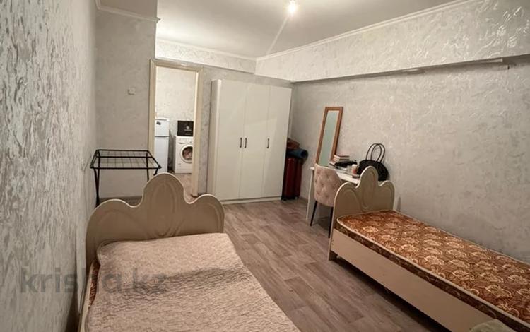 2-бөлмелі пәтер · 43 м² · 2/4 қабат, Жарокова 187Б — Жарокова Жандосова, бағасы: 27 млн ₸ в Алматы, Бостандыкский р-н — фото 15