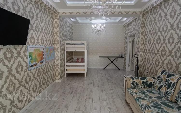 2-комнатная квартира · 78 м² · 12/14 этаж, 17-й мкр 6 за 44 млн ₸ в Актау — фото 2